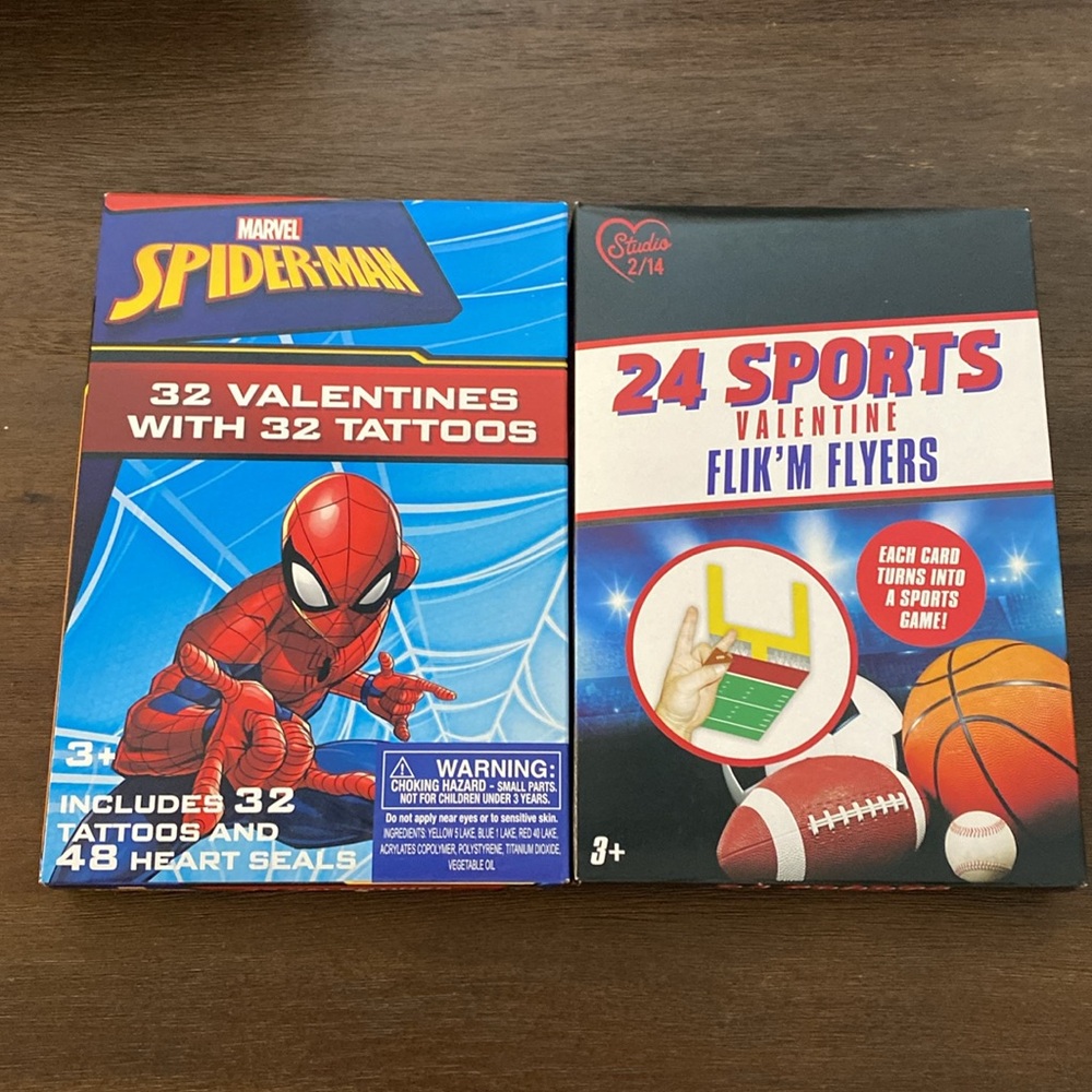 24 Sports Valentine Flik’M Flyers & 32 Spider-Man Valentines w/ 32 Tattoos